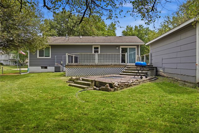 602 NW Greenwood Street, Ankeny, IA 50023