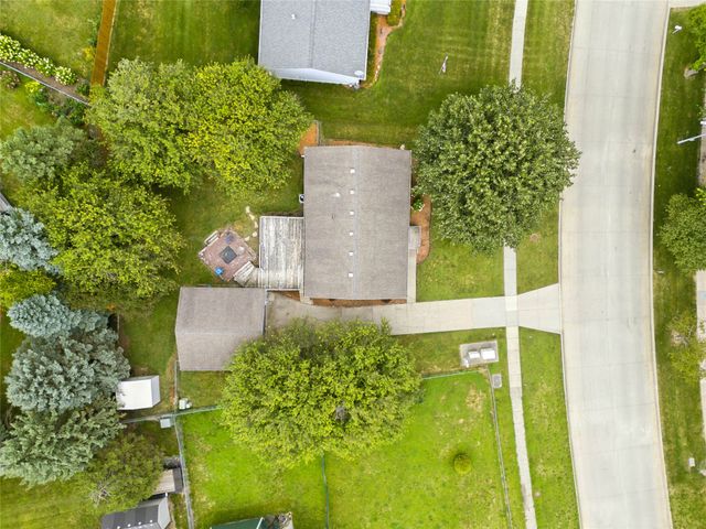 602 NW Greenwood Street, Ankeny, IA 50023