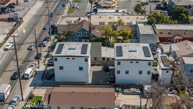 532 W Vernon, Los Angeles, CA 90037