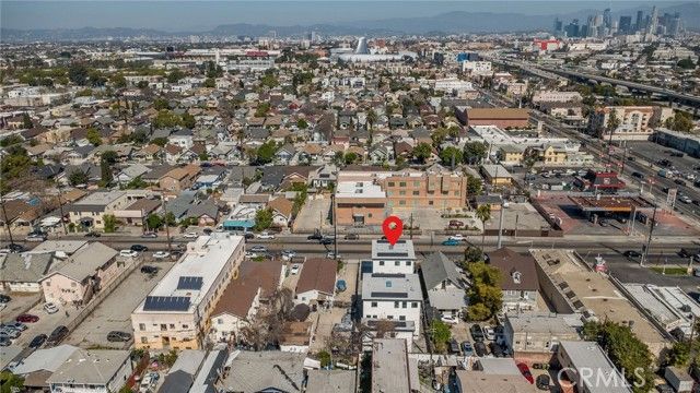 532 W Vernon, Los Angeles, CA 90037