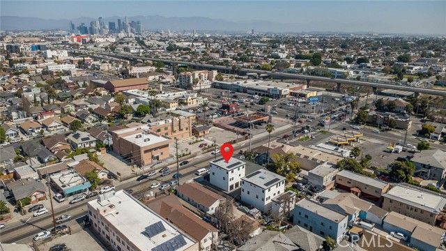 532 W Vernon, Los Angeles, CA 90037