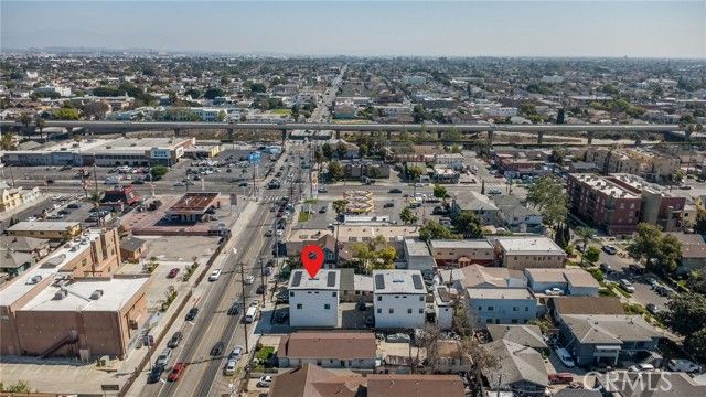 532 W Vernon, Los Angeles, CA 90037