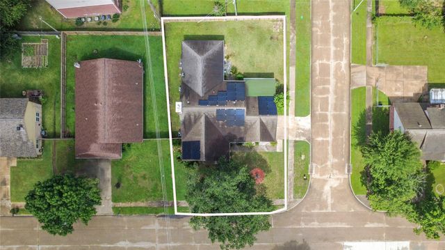 15719 Baytree Dr, Houston, TX 77070
