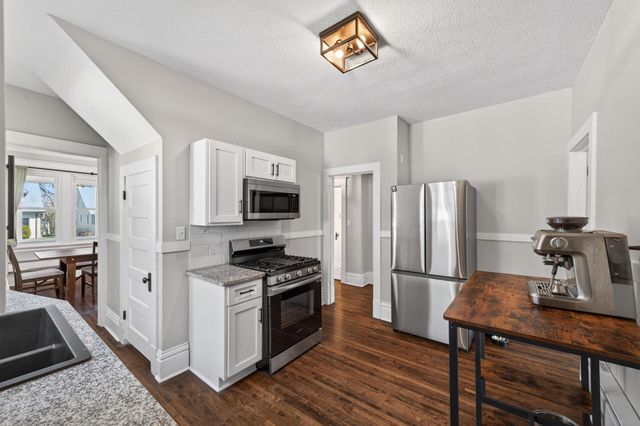 958 Carroll Avenue, Saint Paul, MN 55104