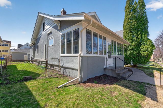 958 Carroll Avenue, Saint Paul, MN 55104