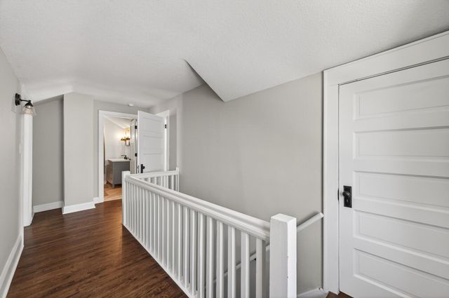 958 Carroll Avenue, Saint Paul, MN 55104