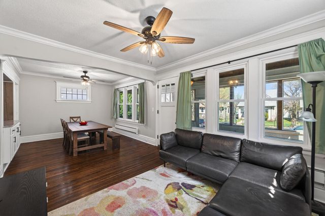 958 Carroll Avenue, Saint Paul, MN 55104