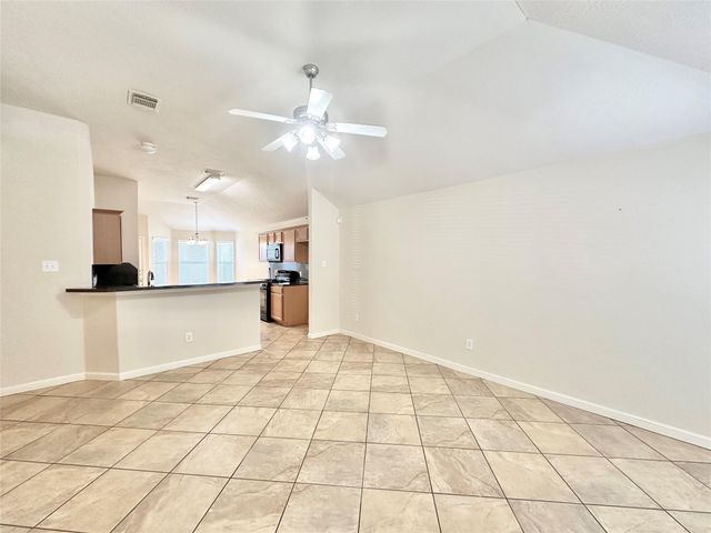 11023 Knobbley Oak Court, Houston, TX 77065