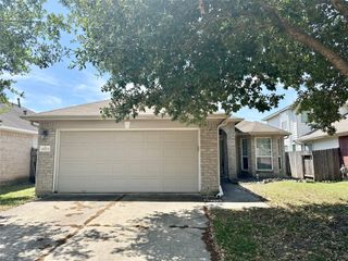 11023 Knobbley Oak Court, Houston, TX 77065