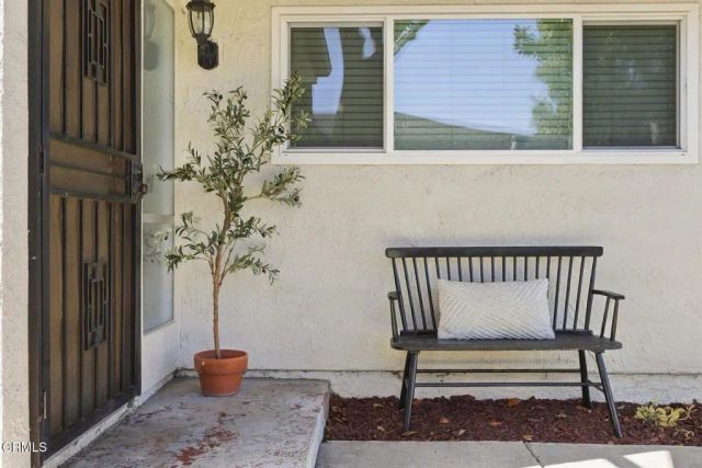 1137 Chalmette Avenue, Ventura, CA 93003