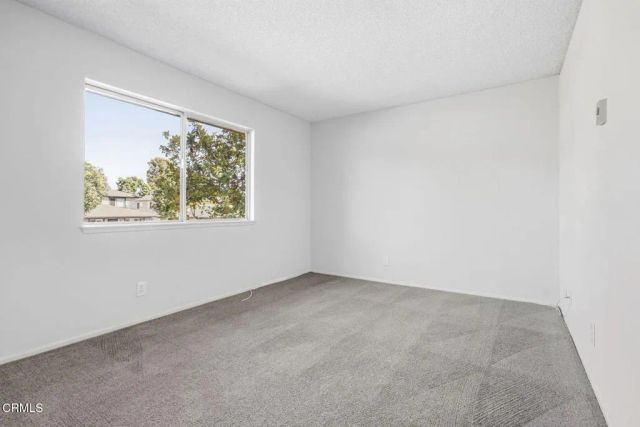1137 Chalmette Avenue, Ventura, CA 93003
