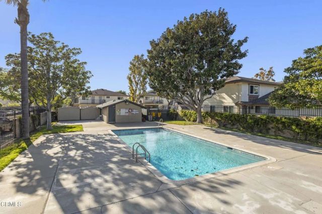 1137 Chalmette Avenue, Ventura, CA 93003