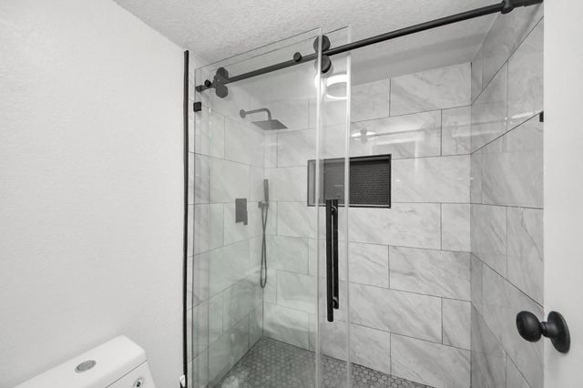 6601 Sands Point Drive 47, Houston, TX 77074