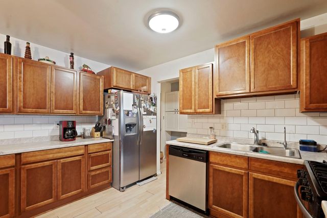 712 Church St, Galt, CA 95632