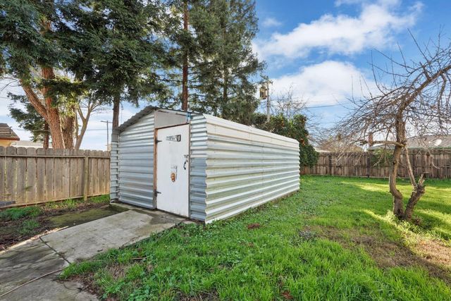 712 Church St, Galt, CA 95632