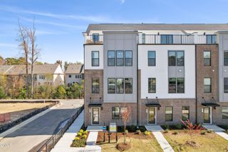 2720 Kempthorne Road, Cary, NC 27519