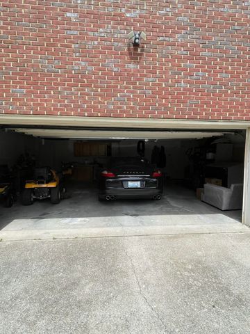 4673 Collinswood Drive, Lexington, KY 40515