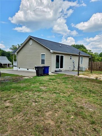 180 Davidson Avenue, Winston-salem, NC 27127
