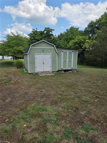 180 Davidson Avenue, Winston-salem, NC 27127