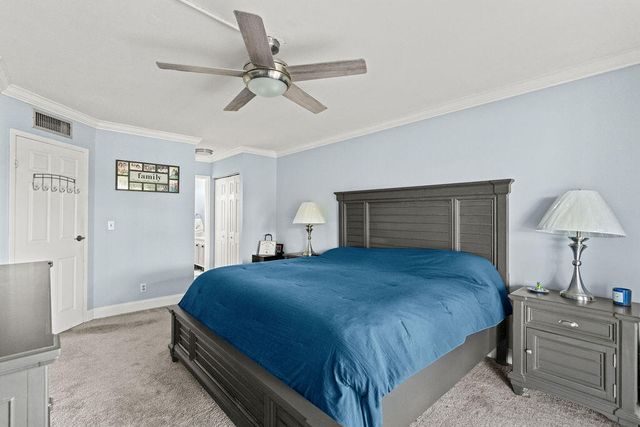 3590 Via Poinciana 216, Lake Worth, FL 33467