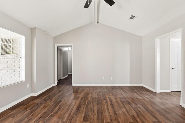 3120 Royal Street, Baytown, TX 77521