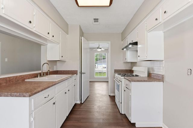 3120 Royal Street, Baytown, TX 77521