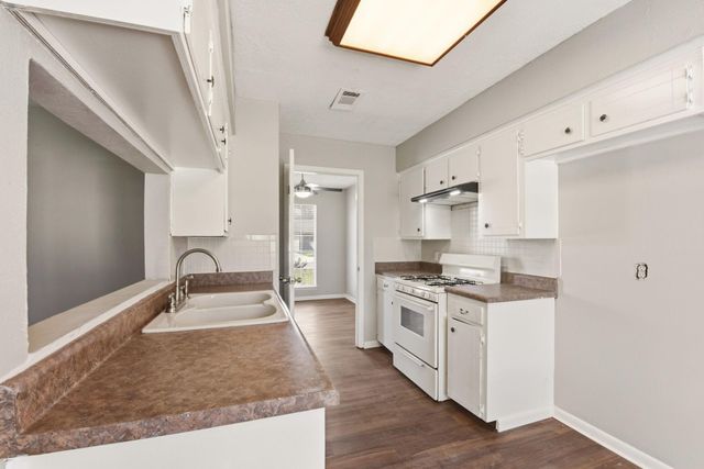 3120 Royal Street, Baytown, TX 77521