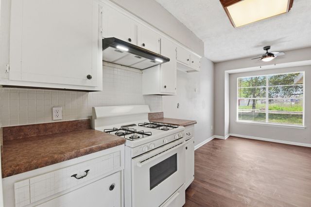 3120 Royal Street, Baytown, TX 77521