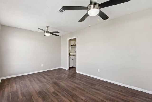 3120 Royal Street, Baytown, TX 77521