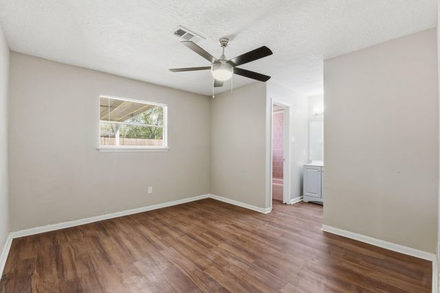 3120 Royal Street, Baytown, TX 77521