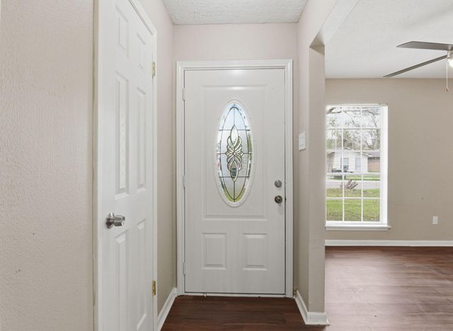 3120 Royal Street, Baytown, TX 77521