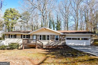 156 King David Drive SW, Lilburn, GA 30047