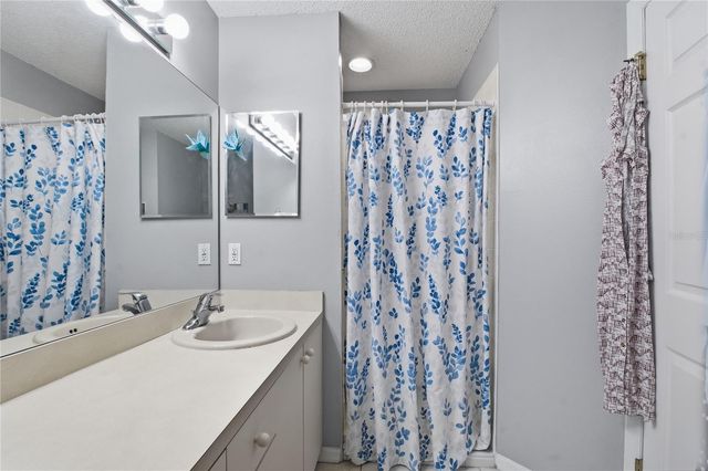 1221 WOLFORD DRIVE, Trinity, FL 34655