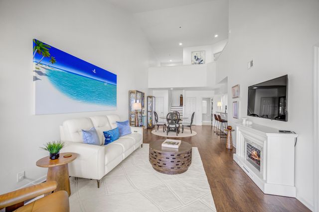 25 Players Club 25, Miramar Beach, FL 32550