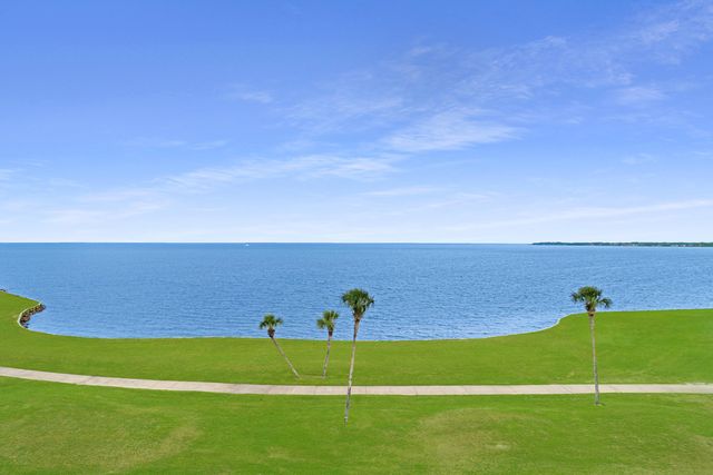 25 Players Club 25, Miramar Beach, FL 32550