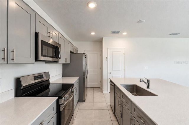 1811 FOREMAN ROAD, Eagle Lake, FL 33839
