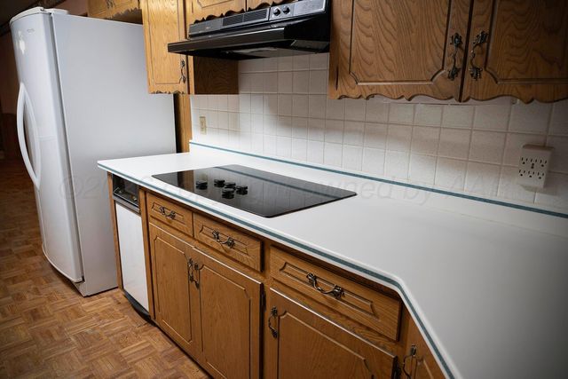 309 BENNETT Drive, Dumas, TX 79029