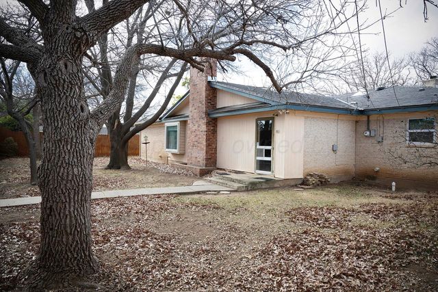 309 BENNETT Drive, Dumas, TX 79029