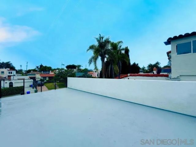 2952 Rosecrans St, San Diego, CA 92106