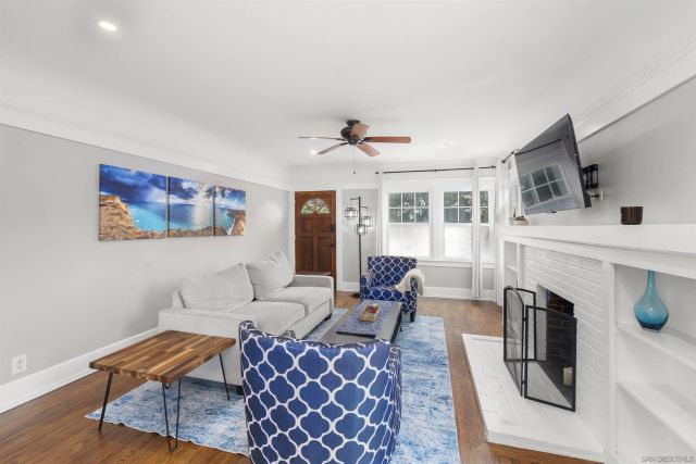 2952 Rosecrans St, San Diego, CA 92106