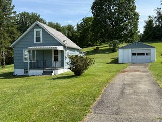 222 Bagdad ROAD, Allegheny Twp, PA 15656