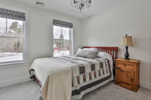 9 Quigley Way, Brookline, NH 03033