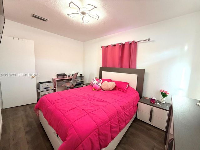 14010 Harrison St, Miami, FL 33176