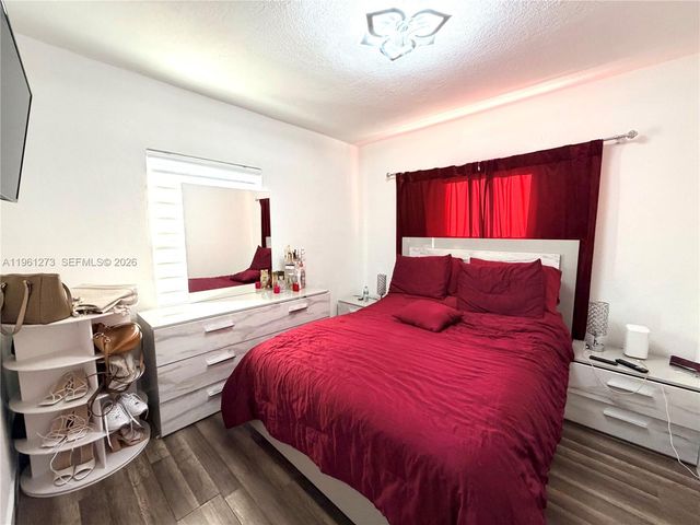 14010 Harrison St, Miami, FL 33176