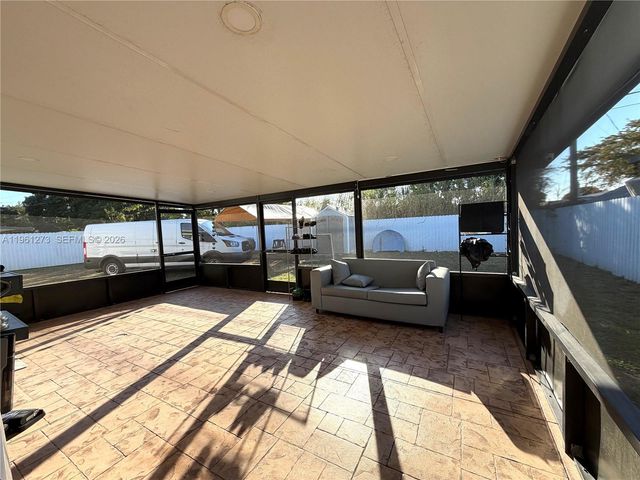 14010 Harrison St, Miami, FL 33176