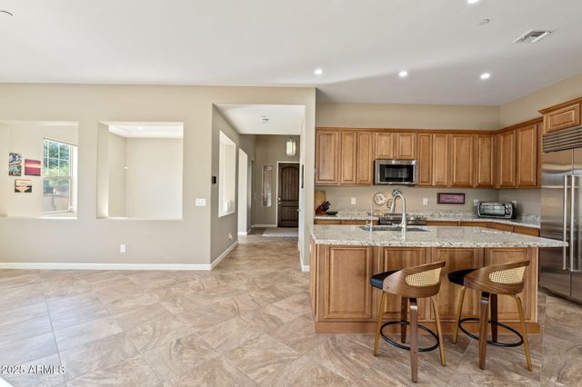 80 ALMARTE Circle, Carefree, AZ 85377