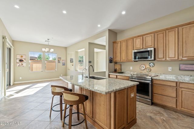 80 ALMARTE Circle, Carefree, AZ 85377