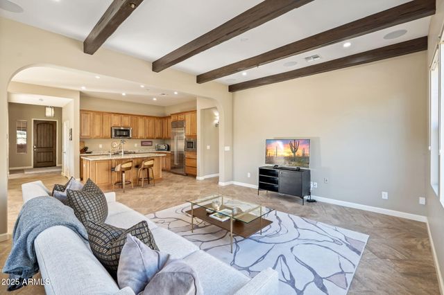 80 ALMARTE Circle, Carefree, AZ 85377