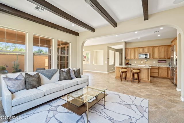 80 ALMARTE Circle, Carefree, AZ 85377