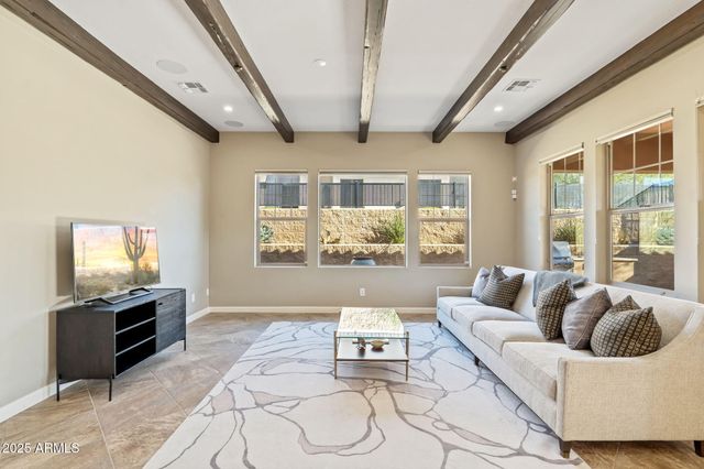 80 ALMARTE Circle, Carefree, AZ 85377